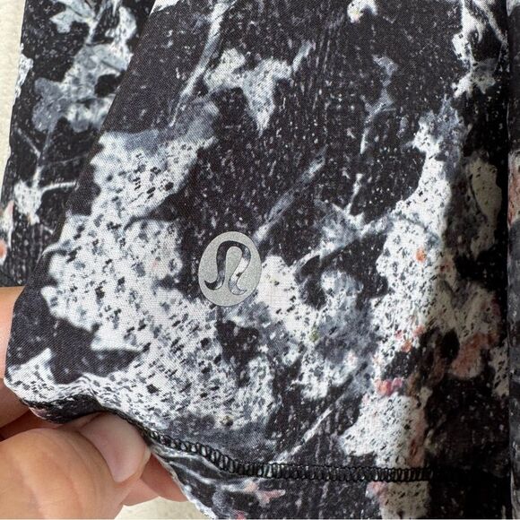 Lululemon Pace Rival Skirt Skort Pleated Spring Bloom Multi Color Women’s Size 6 - Picture 4 of 7